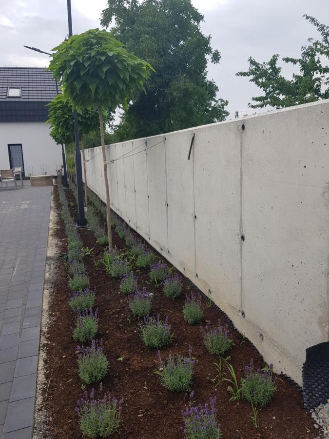 Вилла Mlynska 8 Opole-Gorki Экстерьер фото